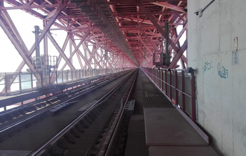 Inauguração da travessia ferroviária da Ponte 25 de Abril